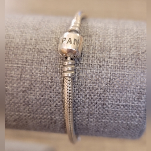 Pandora Charm Bracelet. 925 Sterling Silver fits most Euro Style Charms. 7.5 in - Picture 2 of 6